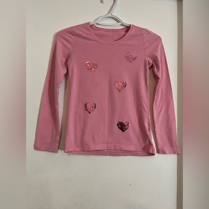 EUC - Pink girl’s top. Perfect for Valentine’s Day.